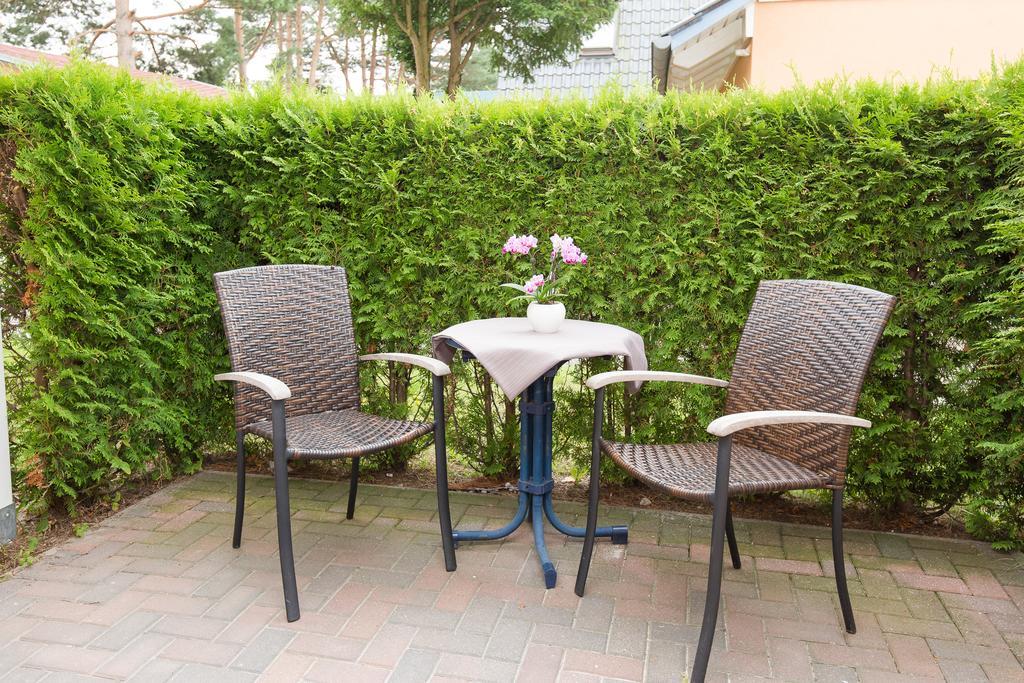 Hotel Garni Am Deich Zingst Rum bild